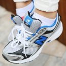 운동화박사 이미지