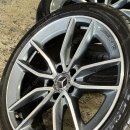 벤츠 C클 C53AMG 정품 19인치 휠타이어 ​ 이미지