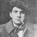 바지를 입은 구름 이미지