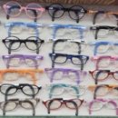 안경의 성 이미지