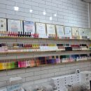 손끝에서 피어나는 네일아트 이미지