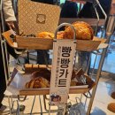 빵빵 | 튀김소보로 맛집🍞 성심당 롯데백화점 방문 후기 (+빵빵카트 꿀잼)