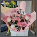 남천역 2번출구 프리지아웨딩 앞 | 아산꽃집 찾아 떠난 감성 산책, 아산탕정단체꽃다발 준비 끝!