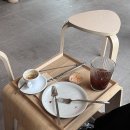 로우로우(llow rrow) 이미지