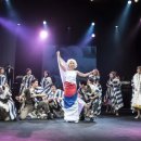 시대는 서커스의 코끼리 타고 이미지