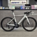 에이스개발(주) | <자이언트 서초점 신형 프로펠 SL 0 첫 출고> 2027 프로펠 어드밴스 SL 0 듀라에이스 프리즘 펄 XS