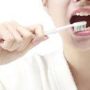 양치할 때 ‘이렇게’ 안 하면 소용없다”…뇌졸중 위험 줄인다는 습관, 뭐길래 이미지