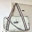 6261 | 나이키 헤리티지 레트로 더플백 13L 씨글래스 세일 컬러(DR6261-020) 후기