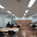 유성도서관 2층 이미지