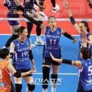 미소짓는 체육관 이미지