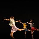 박물관 속 무용 이미지