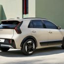 글로벌주유소 | 리터당 20km는 우습다? 주유소 사장님이 가장 싫어한다는 '이 국산 SUV'의 정체