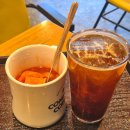 컴포즈커피 안성중앙로점 | 컴포즈커피 신메뉴 쫄깃분모자떡볶이 세트 가격 칼로리 맵기 매장 방문 후기