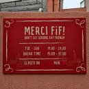 삐삐 | 이태원 맛집 메르씨삐삐 (Merci FiFi) 인테리어와 식사후기