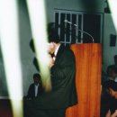 [빛역사] 1996.07.09 칠곡 성당 세 줄기 빛기둥 / 이런 일은 있을 수 없습니다 / 한 물리학자의 호기심 / 칠곡 성당에... 이미지