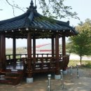 마을정자 옆 이미지