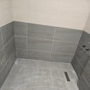 동아더프라임아파트경로당 | &#34;유채꽃 지고, 줄눈은 피어나다 – 남지 동아더프라임 아파트 욕실·현관 줄눈 시공 후기&#34;