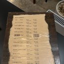 [서울/충무로] 왁자지껄한 골목 사이, 책과 술이 있는 조용한 북Bar - 살롱 녹원