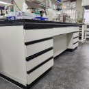 우석의료재단 | 책상 인테리어 필름 시공으로 우석대 한의학과 데스크 완벽 변신 후기