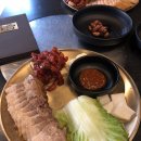 오향족발 이미지