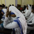 18/07/13 Freeze sought on Mother Teresa nuns' bank funds - Police and tax officials in India's Jharkhand state are accused of harassing the congregati 이미지