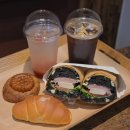 난곡동 세이브마트 앞 | [청주 대형카페] 느좋 베이커리카페 &#39;흥덕제과 에버세이브점&#39; 쌀빵맛집