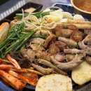 세븐일레븐 청주동남빌리지점 | 동남지구맛집 주차 편리한 돌곱1991 청주직영점