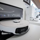 6개월마다 신기술 내놔야 살아남는다… 세계 휩쓴 中 로봇 청소기의 비결 이미지