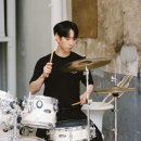 메이킹 음악 밴드(드럼, 기타, 베이스, 보컬) 이미지