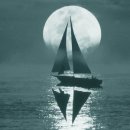 저 너머 달빛 이미지