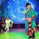 노래클럽 앞 이미지