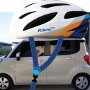 헬멧 조형물 이미지