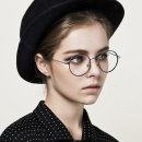 둥근안경 이미지