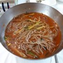 북방뫼막국수