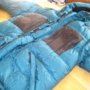 Mountain Hard Wear Absolute Parka in Green and Black 이미지