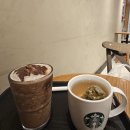 스타벅스 자갈치역점 이미지