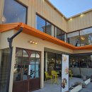 파니니 | ​[브런치 맛집] 유럽 감성 뿜뿜! 빵이 진짜 맛있는 '만달리 투고' 솔직후기 (파니니/토마토수프)