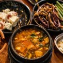 황금돼지집 이미지