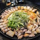 [양재] 삼겹살 맛집 아랑솥뚜껑! 회식 모임 양재 고기집 (feat 김치, 미나리) 후기입니다.