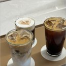 리띵커피 이미지