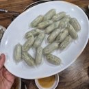 생돼지 김치찌개 생삼겹 이미지