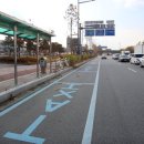 택시승강장 옆 이미지