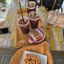 앳등사이로425cafe