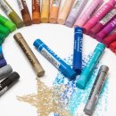 소묘와 오일파스텔 이미지