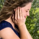 올바른 보청기 이미지