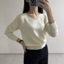 베이시스 | 그레이룸 겨울 신상 | 베이시스 브이넥 풀오버 &amp; 와이드 데님 팬츠 추천 후기