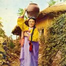 물동이 이고 가는 이미지