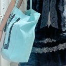 러브이즈트루(LUVISTRUE) | 실물 후기 | 착용샷 : @러브이즈트루 - SY LETTERING TOTE BAG(MINT)@민트 숄더백 민트코어 y2k 세미...