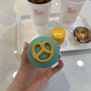 완월동201 | 마산 완월동 신상카페 "오늘도마카롱" 밀크쉐이크, 디저트 맛집 ෆ