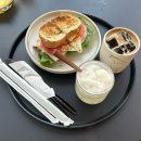 [울산] 초석로스터스 • 북구 화봉동 샌드위치 커피 애견동반 가능 카페